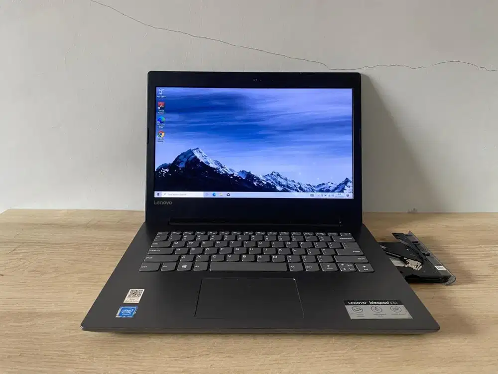 Jual murah Laptop Lenovo ideapad 330 Ram 8 gb hdd 500 gb mulus terawat