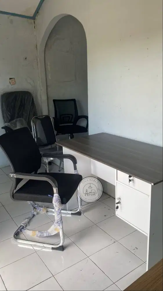 PROMO SALE ! SET KURSI HADAP JARING DAN MEJA KANTOR TERMURAH
