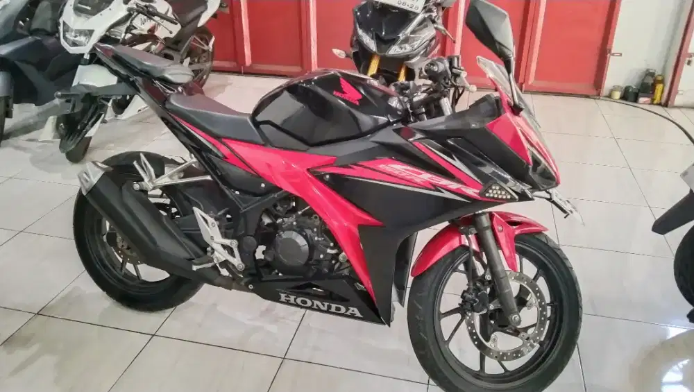 Cbr 150 Top Condition