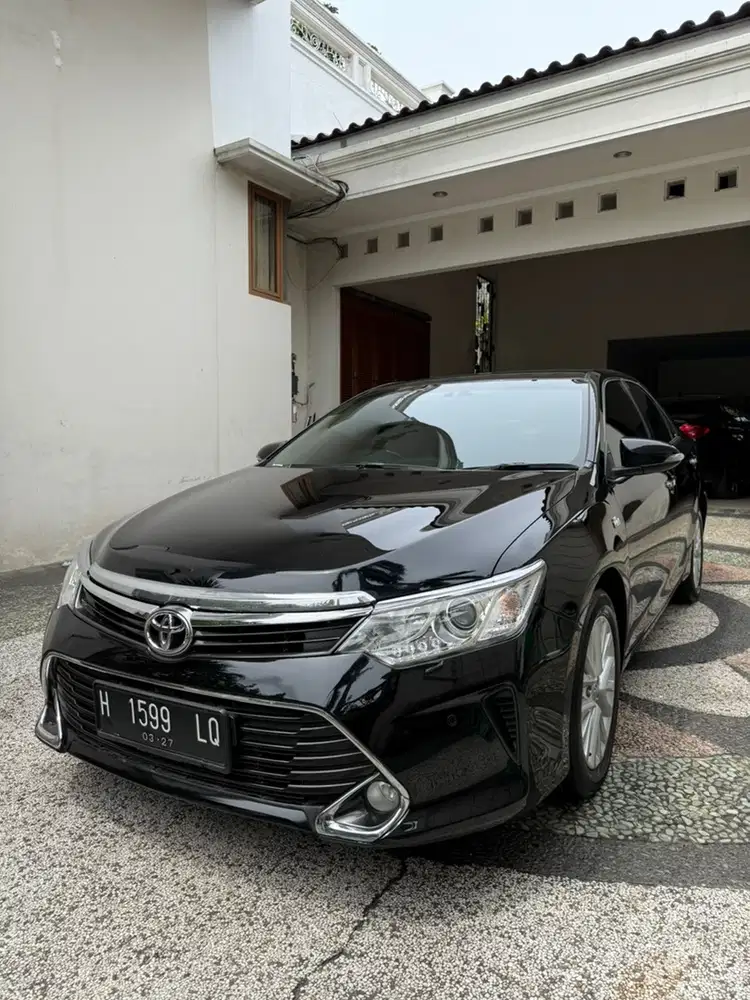 Toyota Camry 2017 Bensin