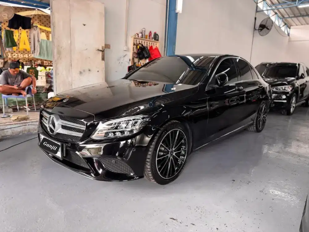 BEST CONDITION!! MERCY C200 EQ BOOST 2019