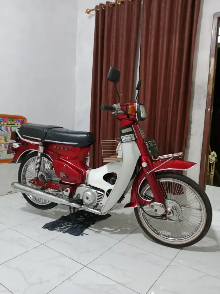 Supercub c800 tahun 1982