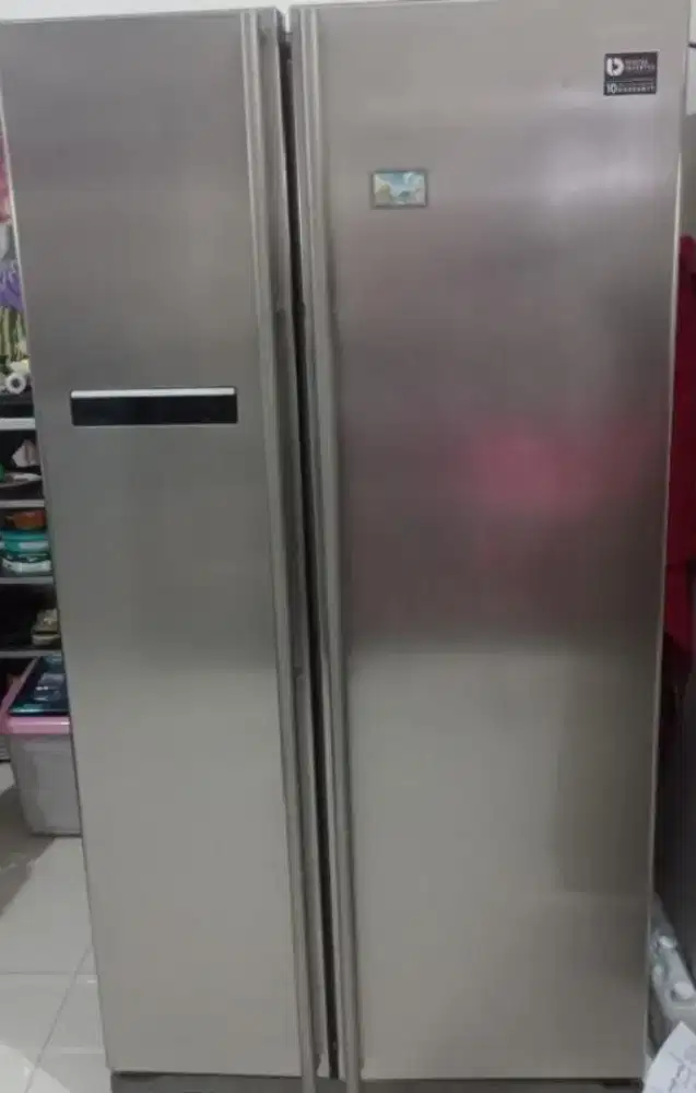 Kulkas Samsung side by side