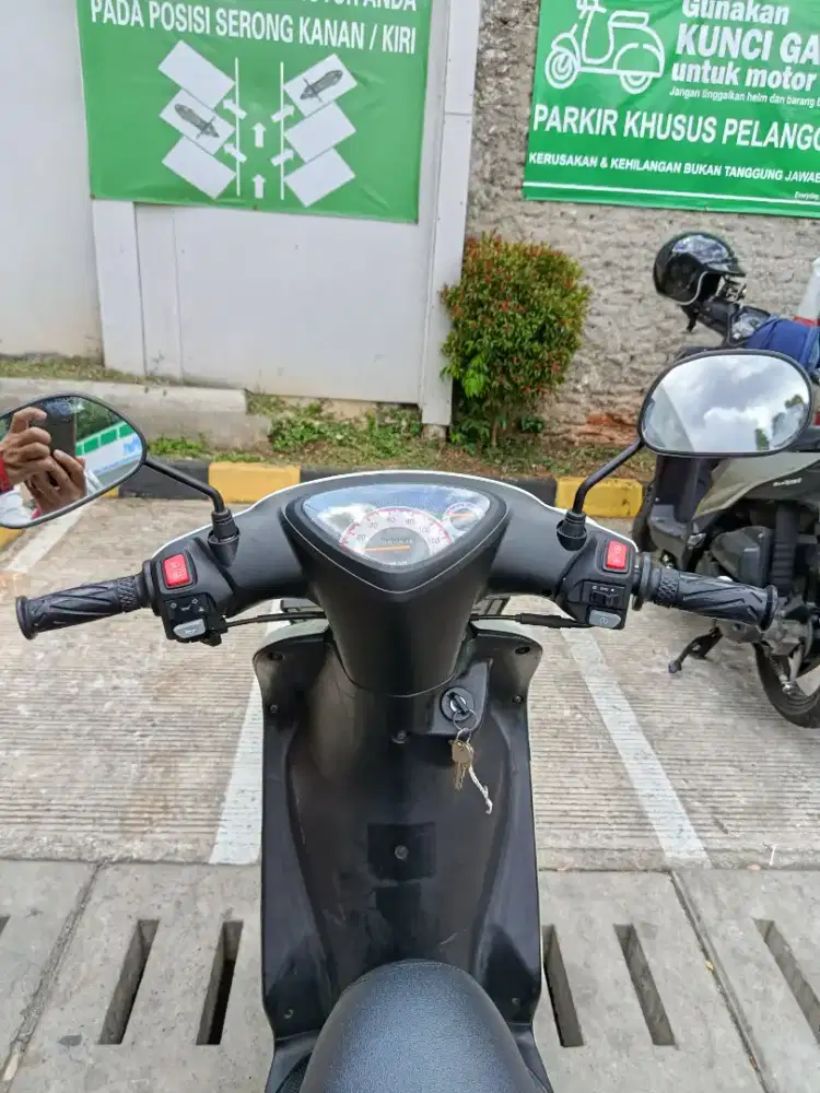 MIO Sporty Putih Mulus 2007