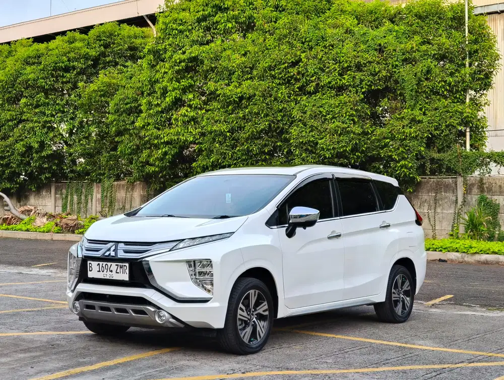 [MODIF SUNROOF] Mitsubishi Xpander Ultimate AT 2021, Putih