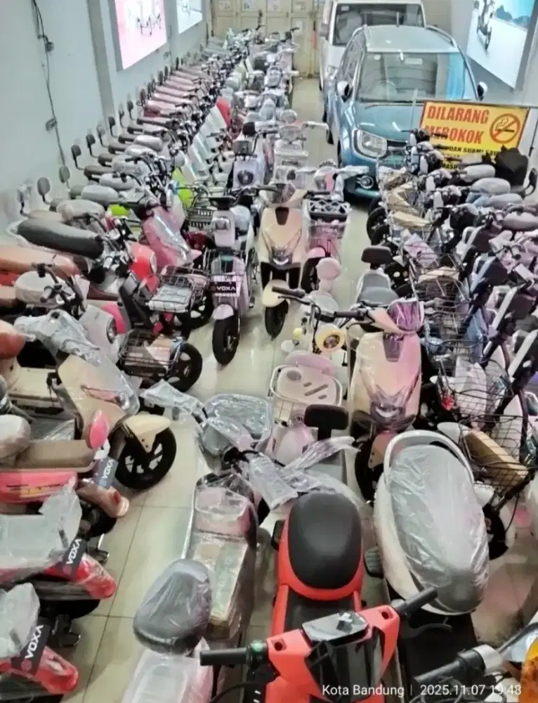 Gudang sepeda listrik baru