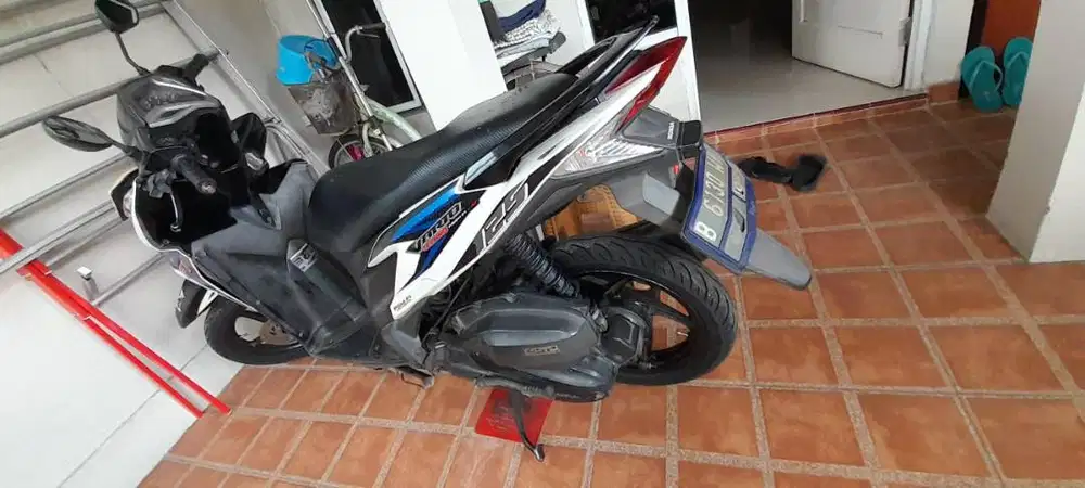 Vario Techno 125 th 2012