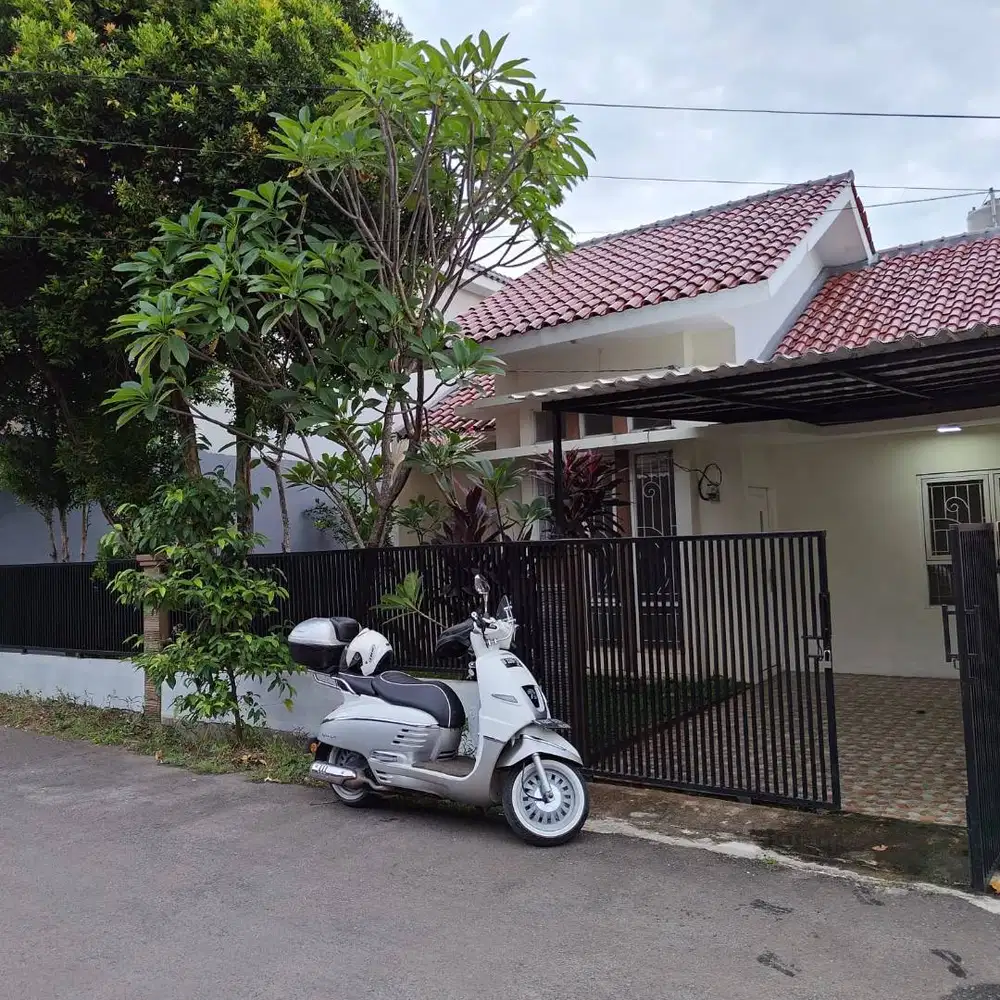 Di Jual Rumah Luas 154 M  Harga 1,125 M nego