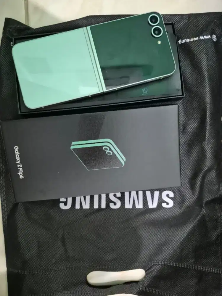 Samsung Z flip 6