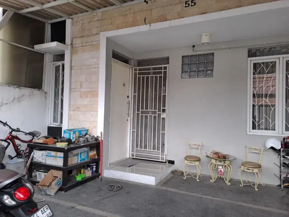 Dijual Rumah Nyaman Siap Huni Lokasi Bagus Startegis di Taman Kopo Indah 3 Bandung