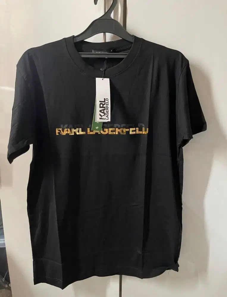 Kaps pria hitam Karl L