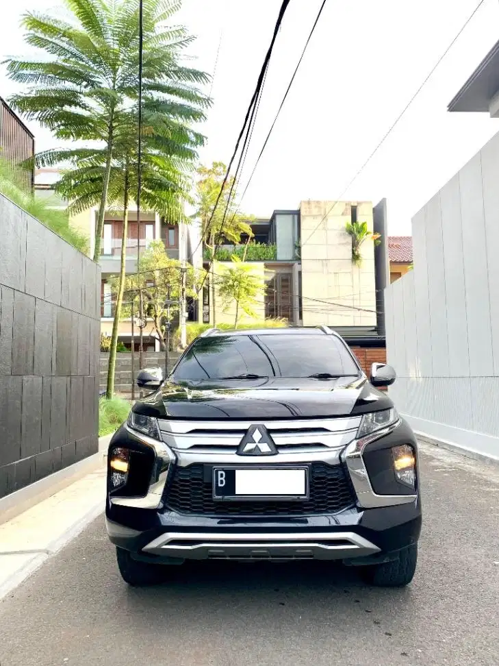 Mitsubishi Pajero Sport Exceed 2.5 Diesel Automatic (Pajak Panjang)