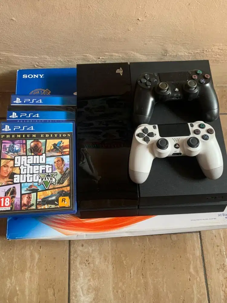 Ps4 fat 500 gb semi new