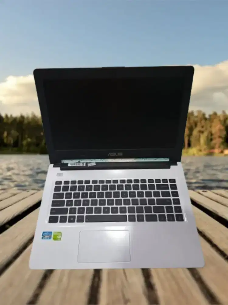 Laptop slim Asus k46c core i5 dual VGA