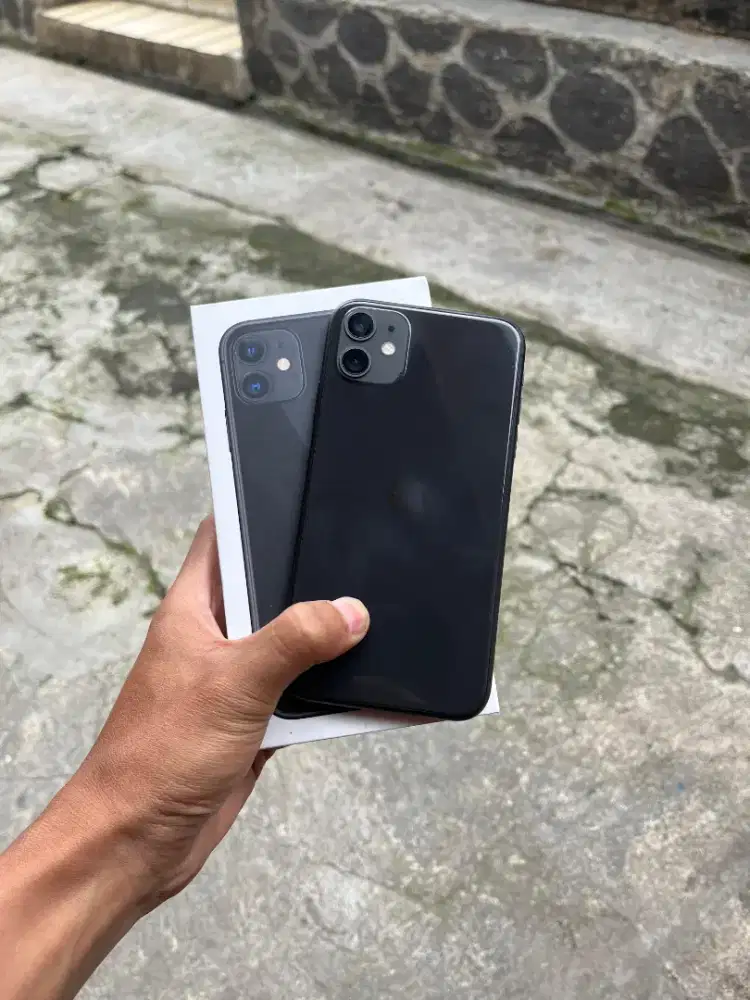iPhone 11 128 Gb Ibox Pa/a  Hitam/Black