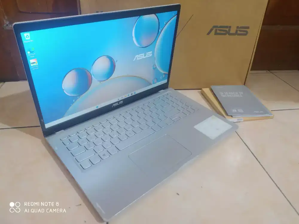 Asus Vivo x515/core i3-gen11/Ram 8/SSD512/VGA Intel UHD/FULLSET