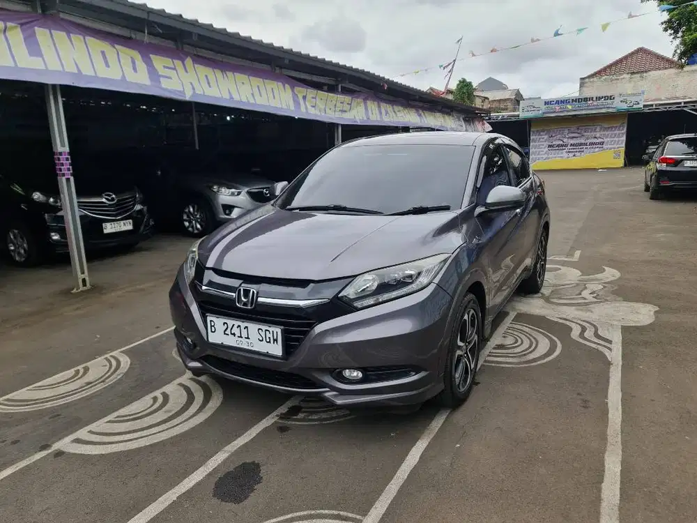 KREDIT DP 5 JT HONDA HRV PRESTIGE 1.8 MATIC 2016