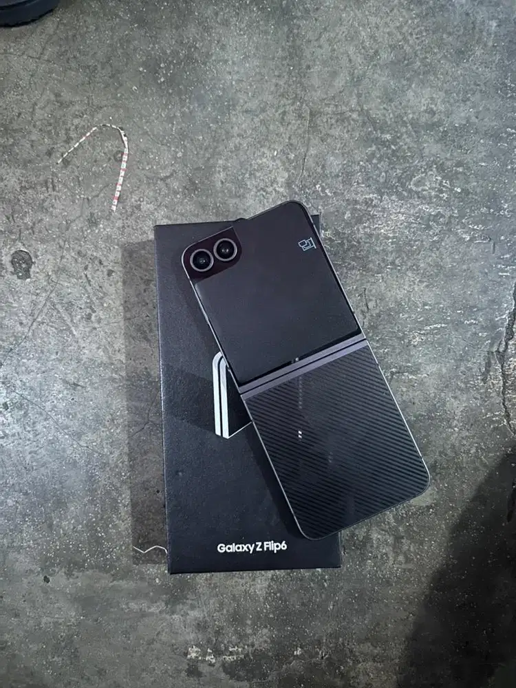 Samsung z flip 6 12/256 gb sein