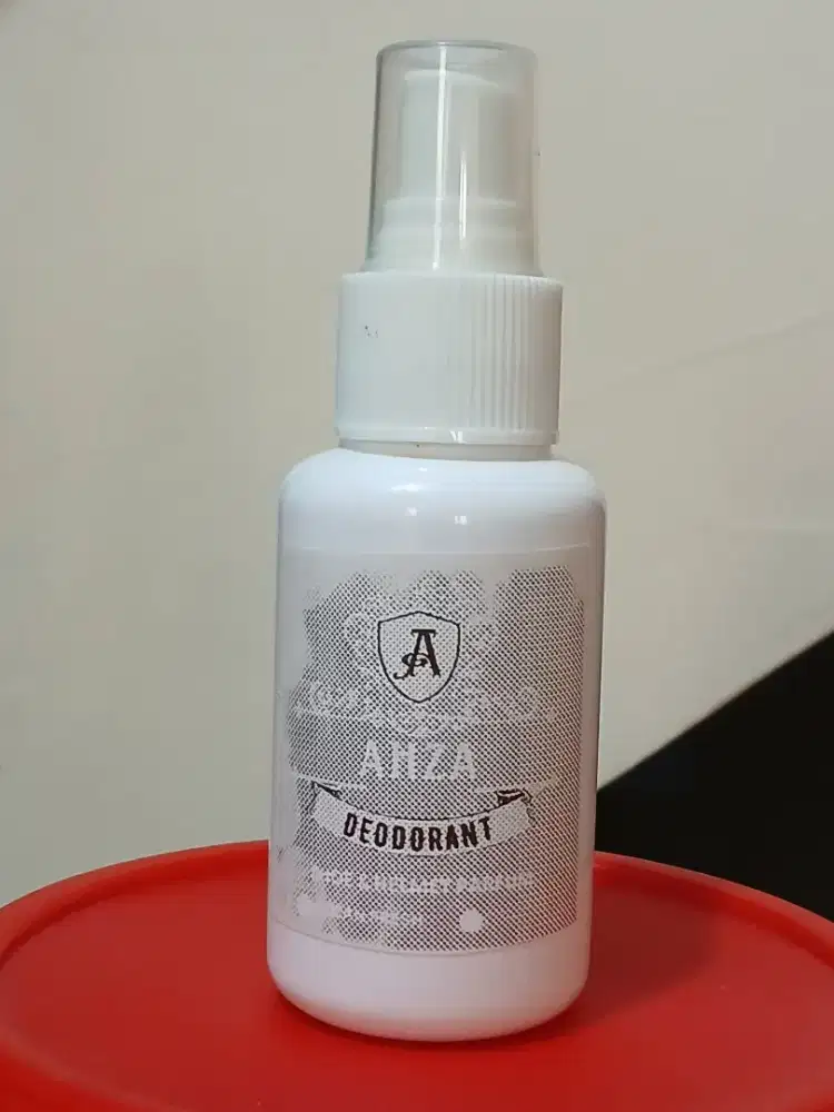 Parfum Helm dan Deodorant