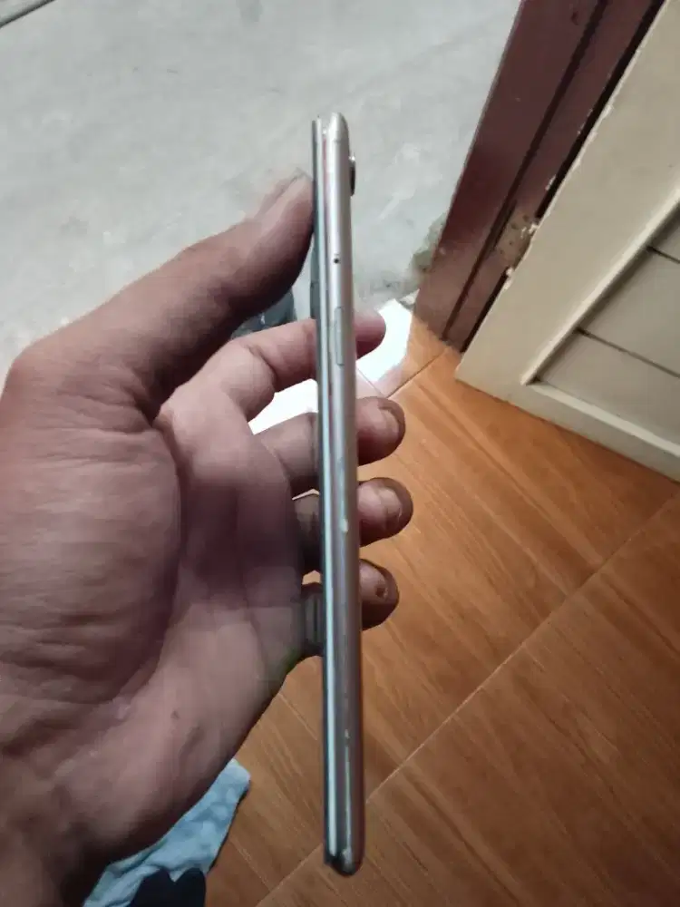 Jual hp Oppo f5 ram 4/32