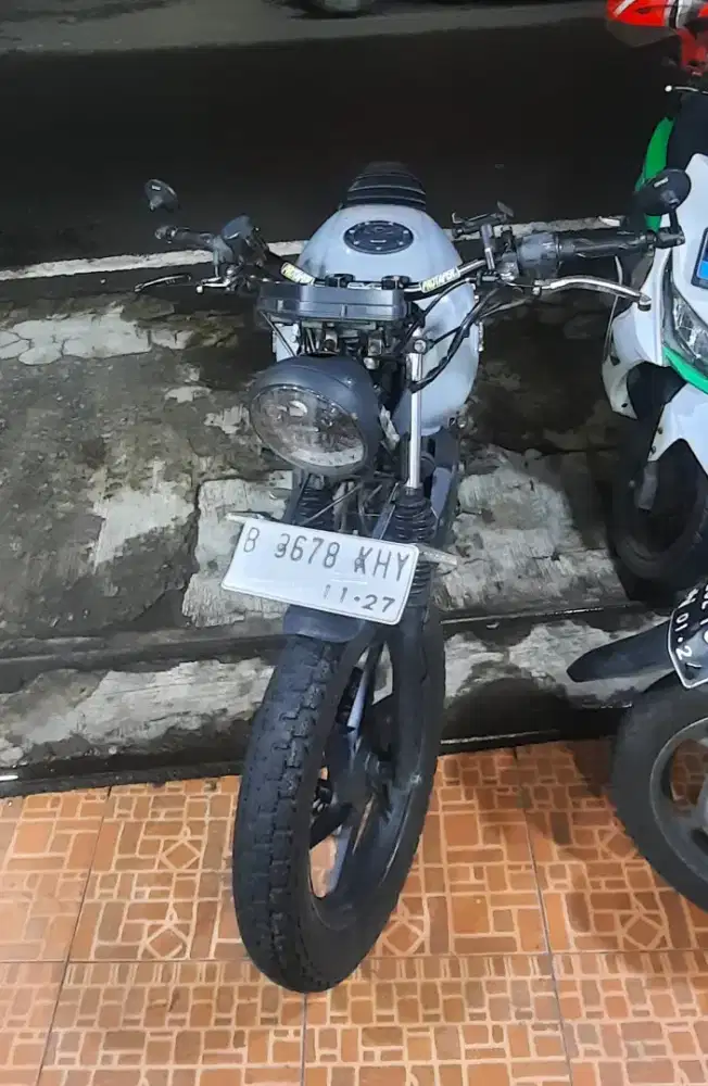 Megapro Custom Bobber tahun 2012