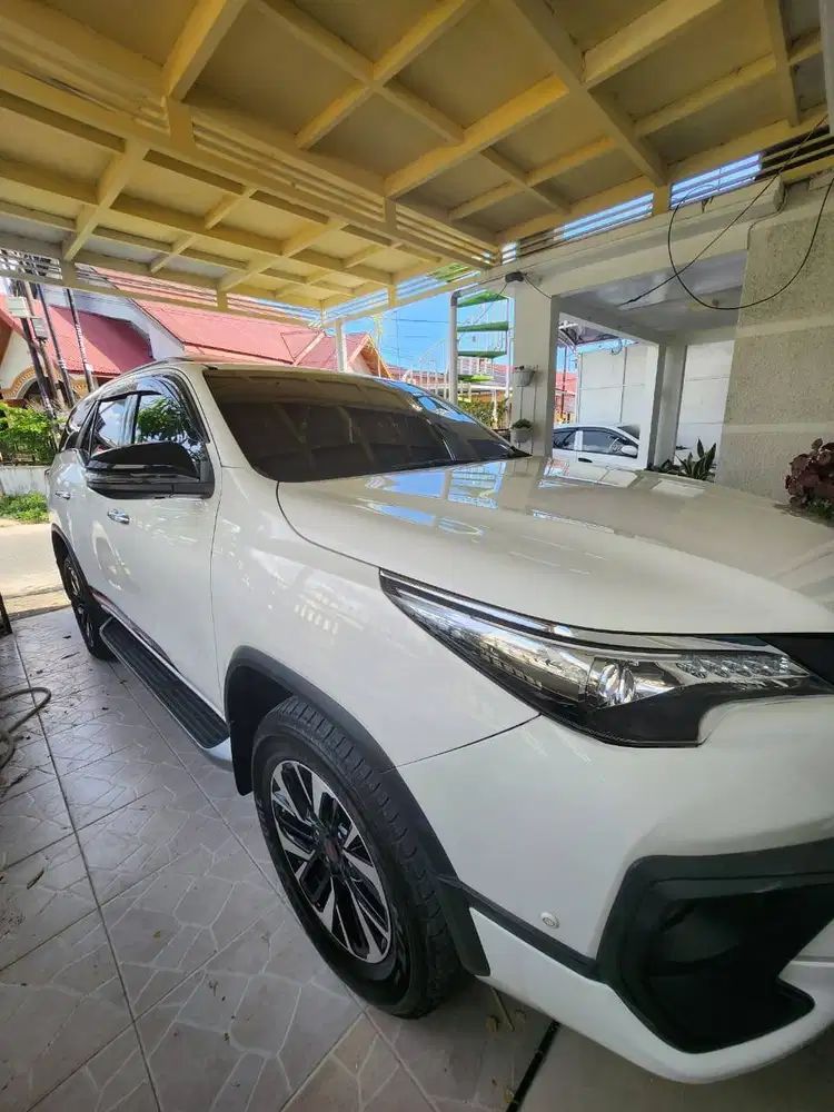 Toyota Fortuner TRD Sportivo 2.4 2019