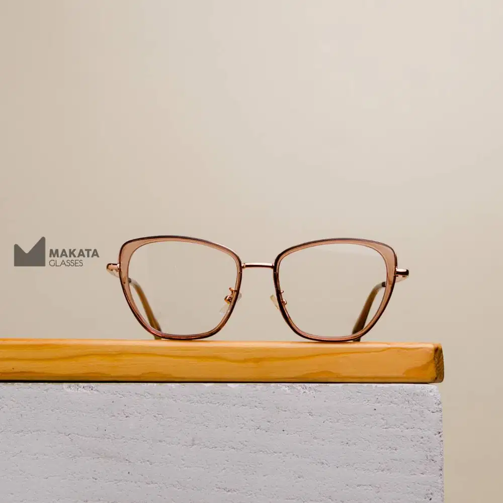 MakataGlasses - Kacamata Cat Eye Terbaru Tangkai Pegas - BINTARI 03