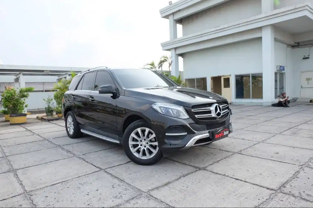 DO 10 Juta Mercedes Benz GLE 250D CDI 2016