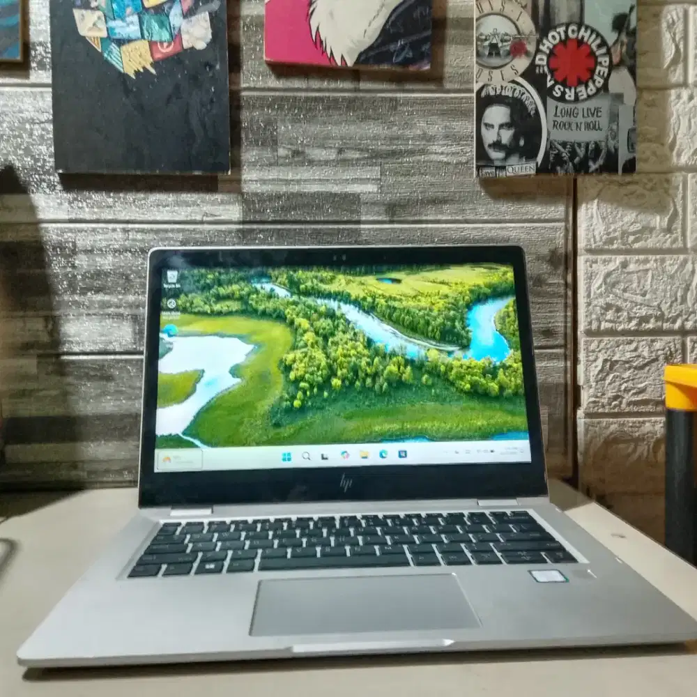 HP ELITEBOOK CORE I7 RAM 16/512 SSD