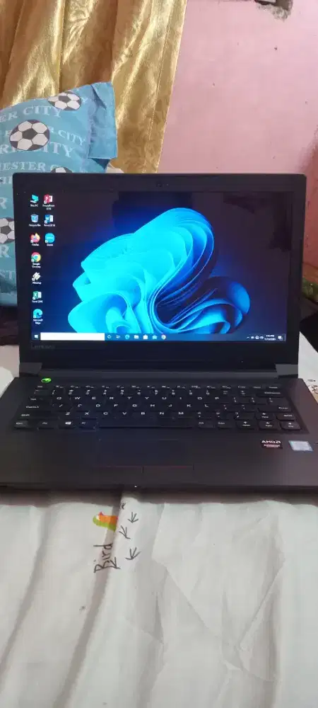 Lenovo v310 core i5 ram 8gb ssd 256gb hardis 500gb double vga gaming