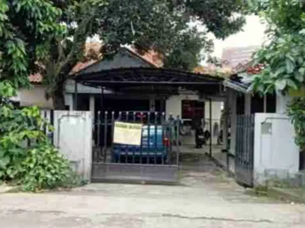 Rumah diJual Cepat dekat MRT Lebak Bulus Jakarta Selatan.