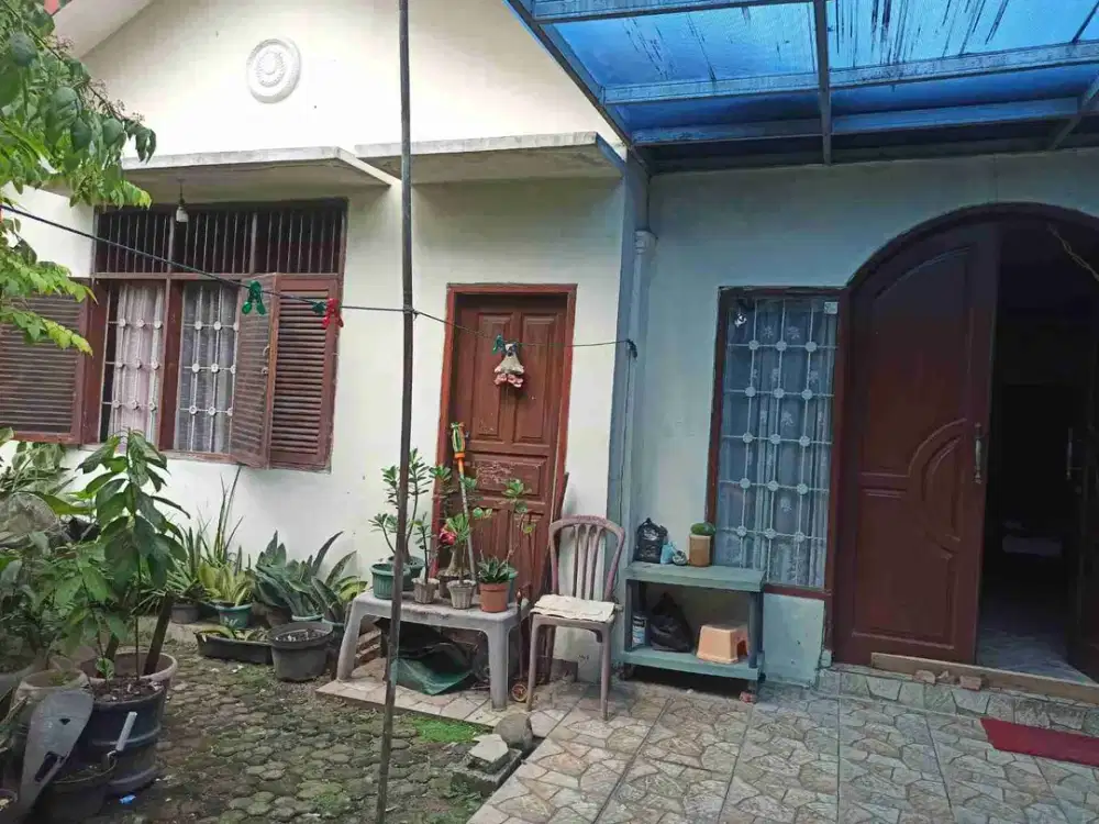 Rumah Hoek Di Pondok Pekayon Indah Bekasi Selatan