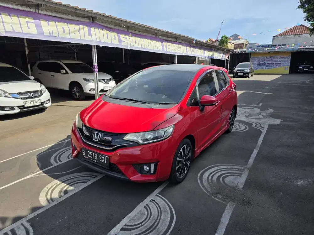 KREDIT DP 5 JT HONDA JAZZ RS 1.5 MATIC 2016