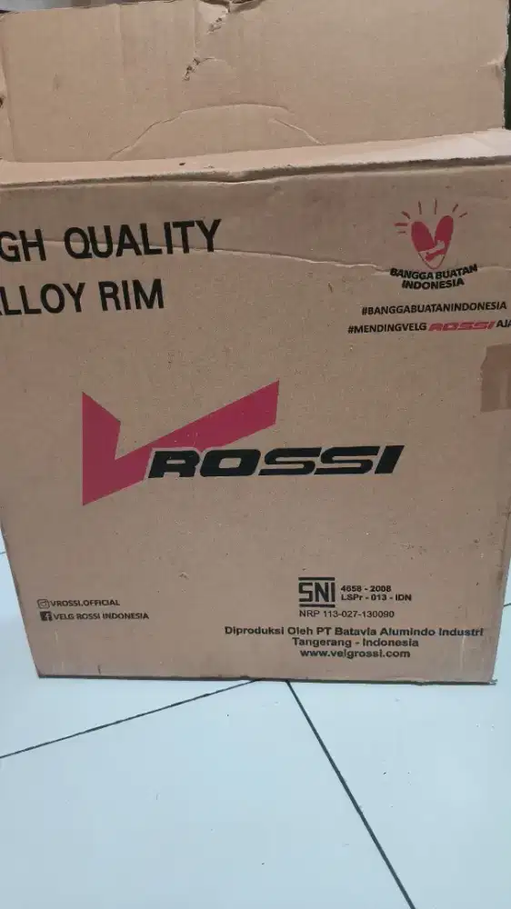 Velg belakang racing merek V.ROSSI