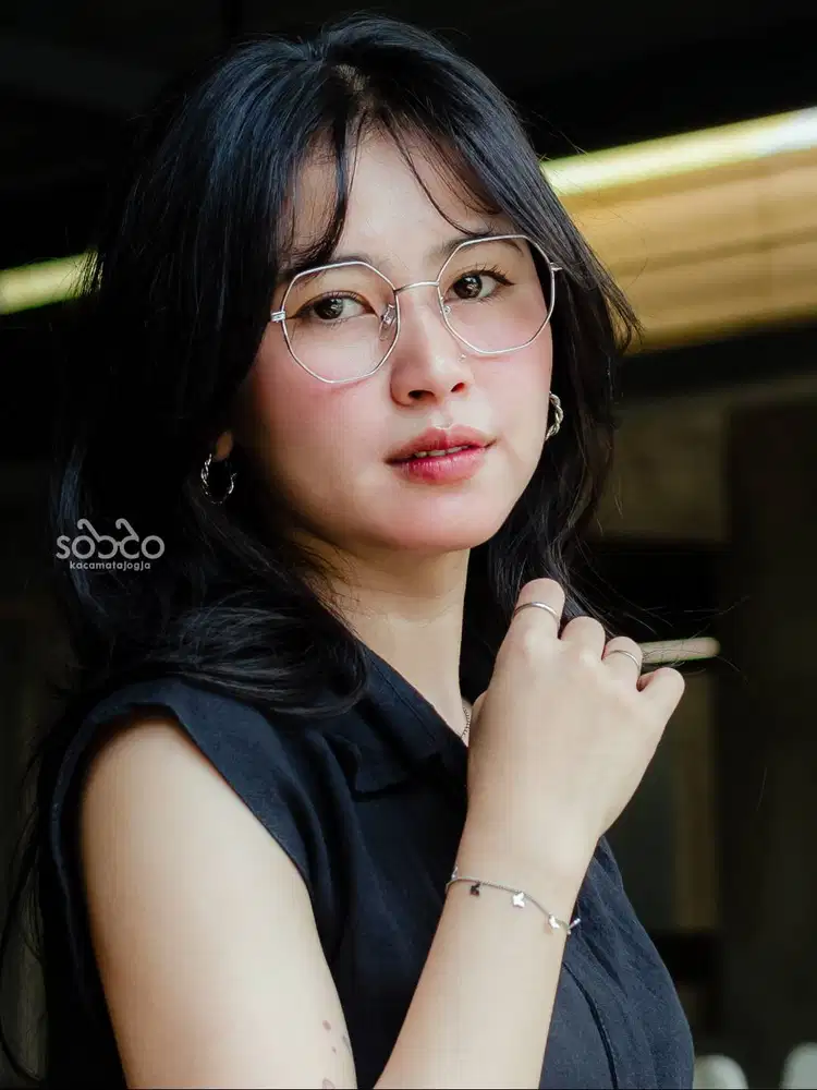 Kacamata heksagon kece full besi -Tanjung 02-