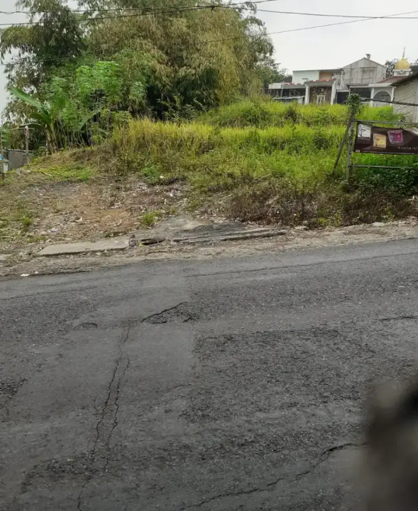 Tanah murah nempel jalan utam di pudak payung banyumanik