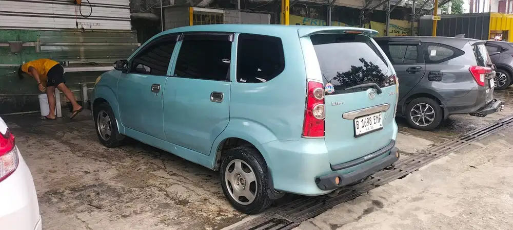Daihatsu Xenia 2007 Bensin
