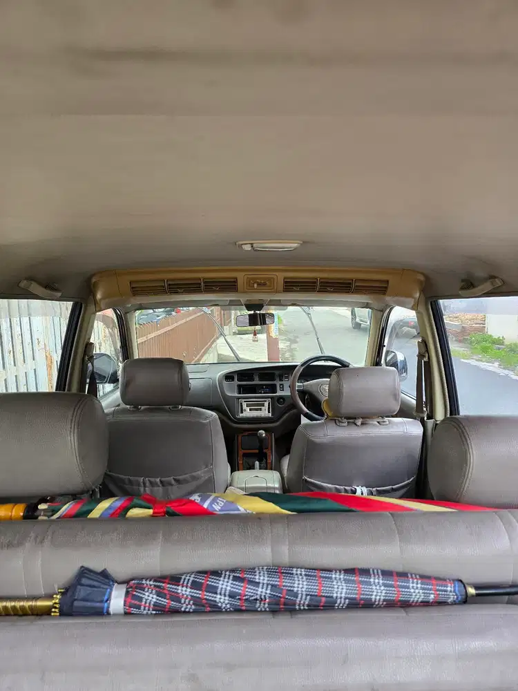 Toyota Kijang 2003 Bensin