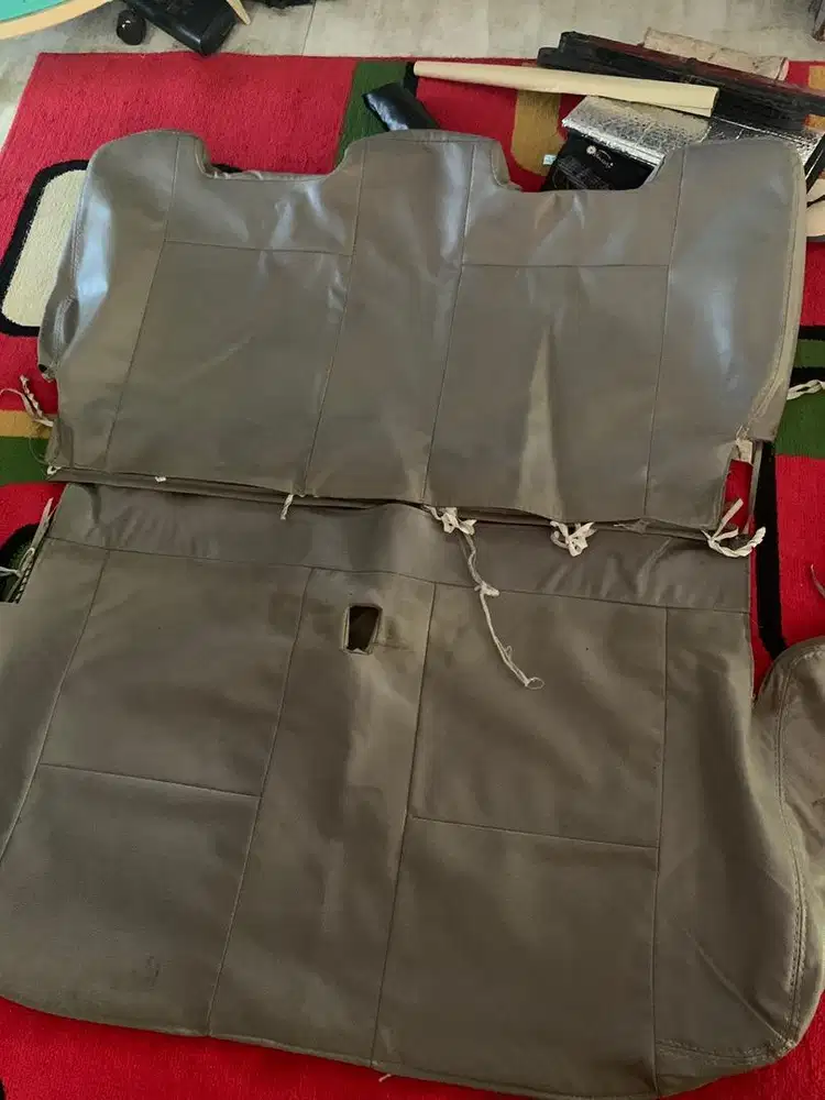 Eks Cover Jok Avanza 2010