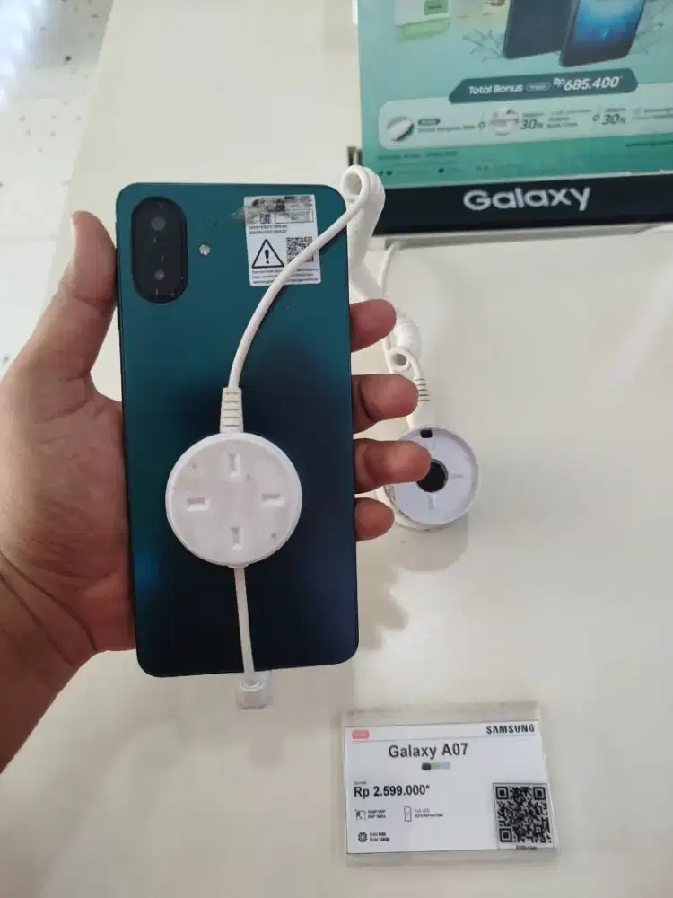 Handphone Samsung A07