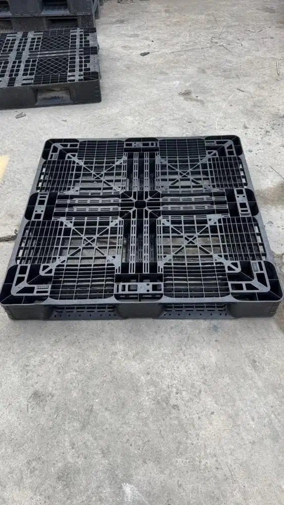 Pallet plastik kuat