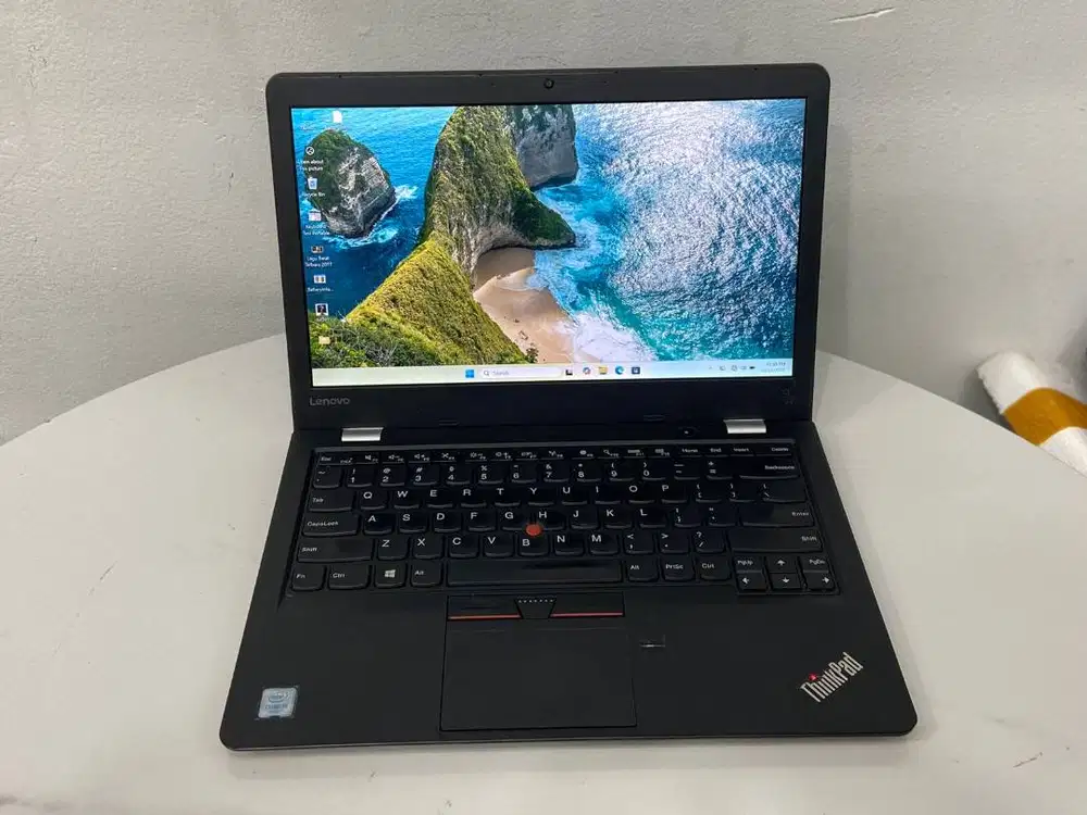 LAPTOP LENOVO THINKPAD 13 INTEL CORE i5 RAM 12GB/SSD 256GB DL-EC