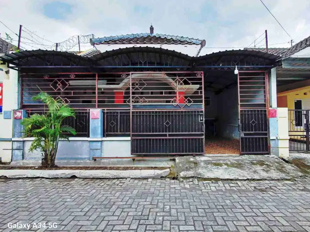 Rumah Siap Huni Bagus di Jajar Laweyan Solo Kota