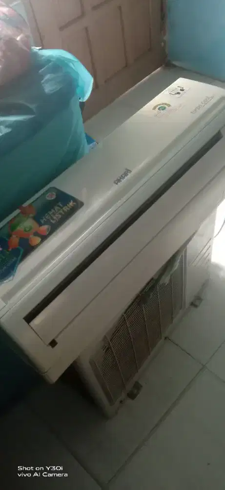 AC split 1/2pk akari