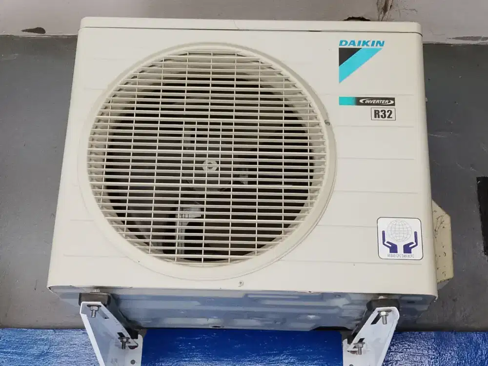 AC DAIKIN 1/2 PK Inverter FTKC15TVM4