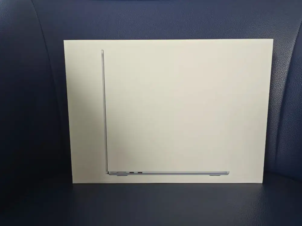 Macbook Air M4 2025 13inch 16/256GB