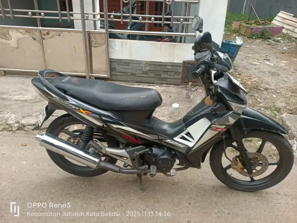 Honda supra x 125 karbu tahun 2013
