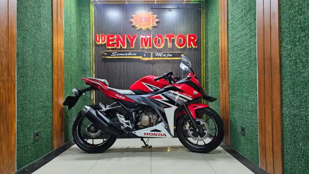 UD ENY MOTOR- HONDA CBR 150 ABS TAHUN 2018 LOW KM SUPER