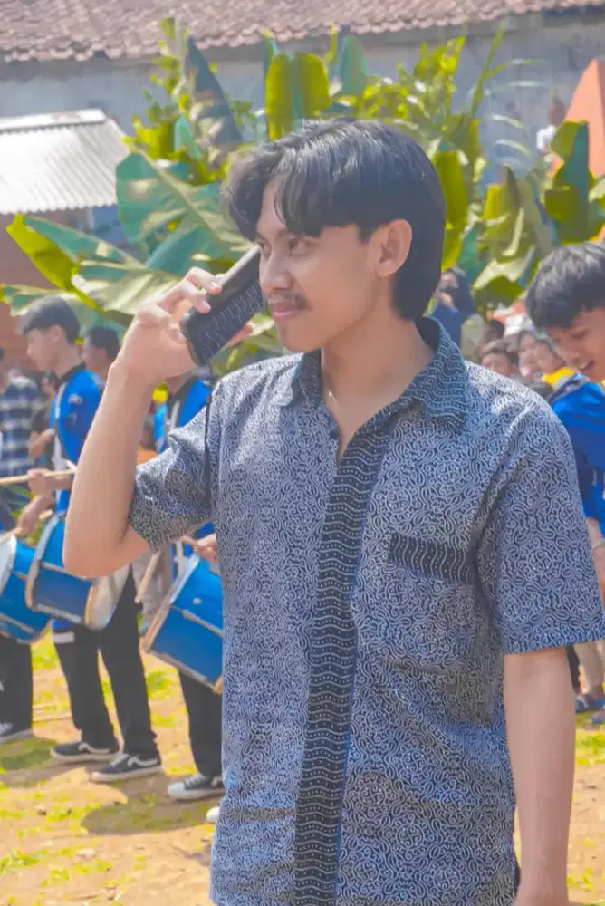 Mencari kerjaan apa saja