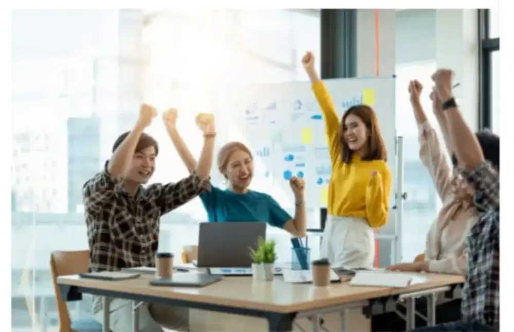 Dibutuhkan segera pekerja paruh waktu atau/freelance,